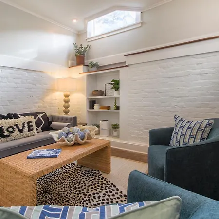 Walk To It All In Downtown, Double King Beds Savannah Exterior foto